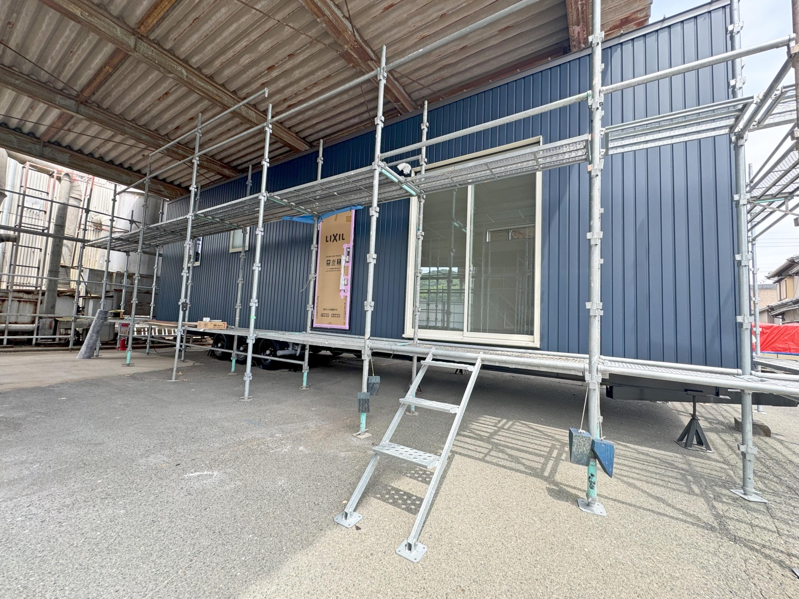 3.5ｍ×11ｍ_事務所・宿泊用トレーラーハウス